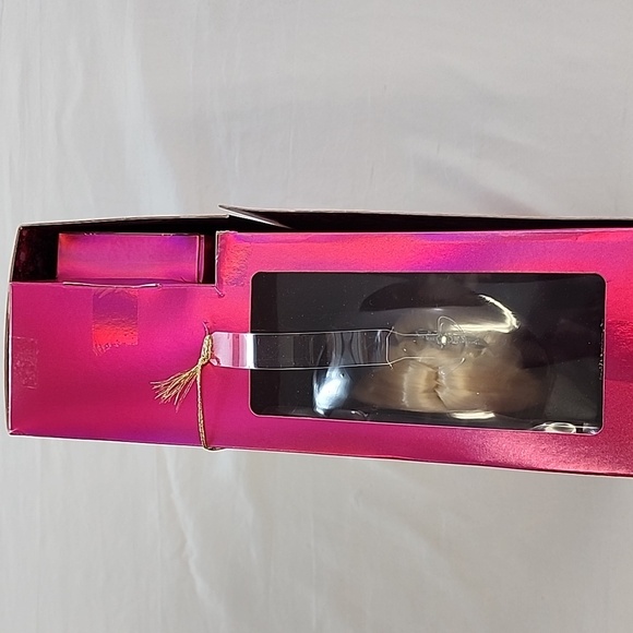 MAG Rainbow High Doll "PARIS HILTON" Fashion Doll Art Box Design Display Case - Picture 12 of 16